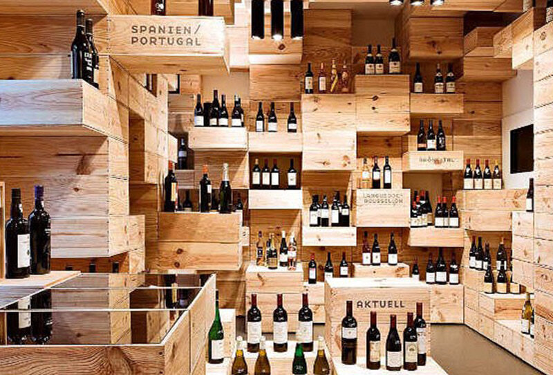 Wine shops. «We can not tighten our belt and get off the pants the same time» Premium Edition MBS® Reserve